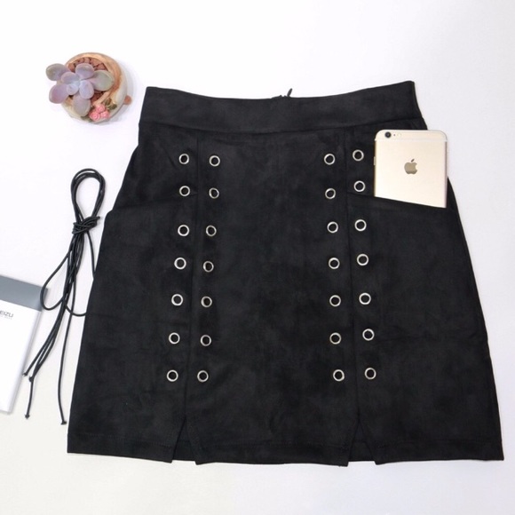 High Waist Faux Suede Lace Up Mini Skirt Black - Picture 5 of 6